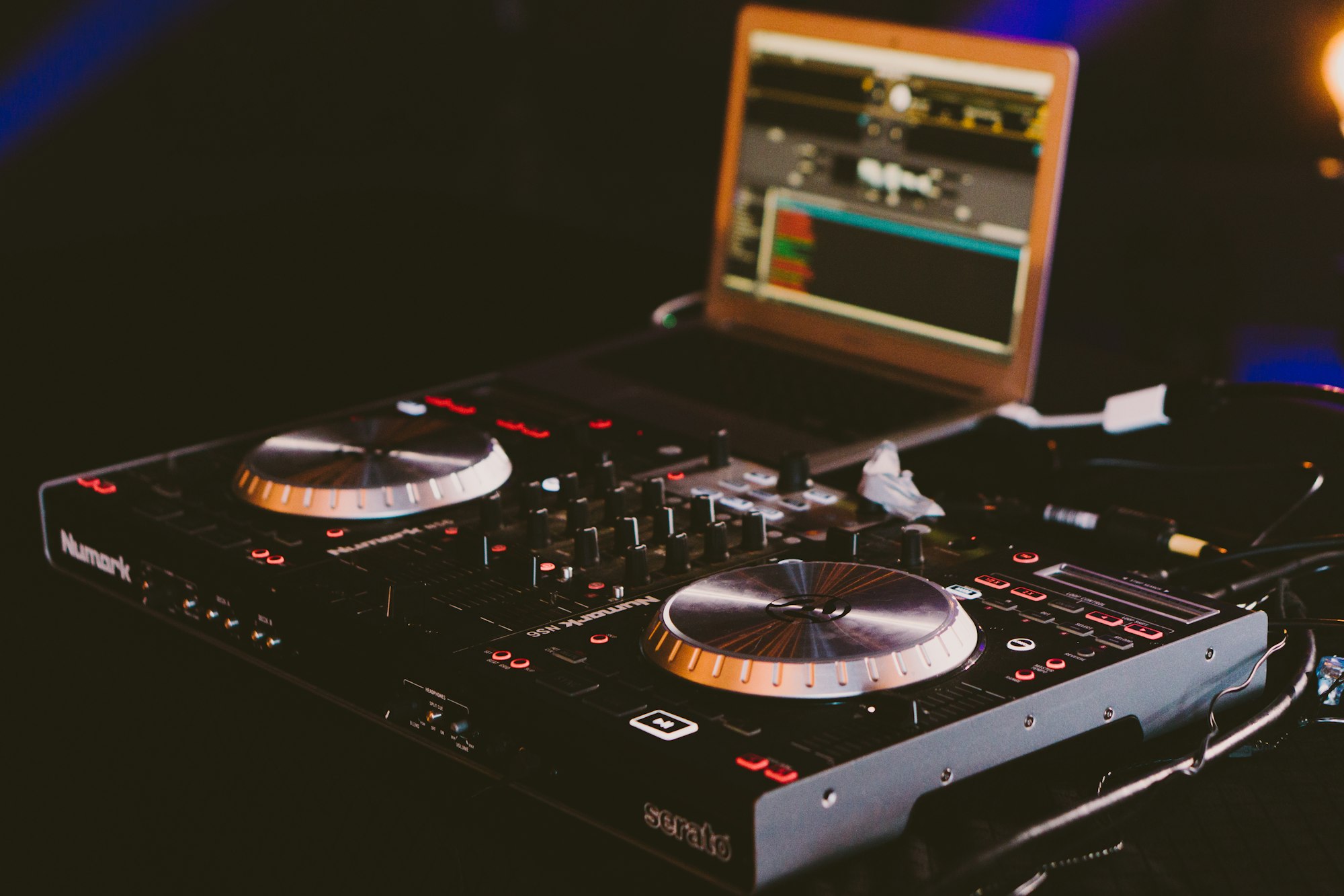 Surviving Tutorial Hell: The Best Places to Learn Music Production in 2026